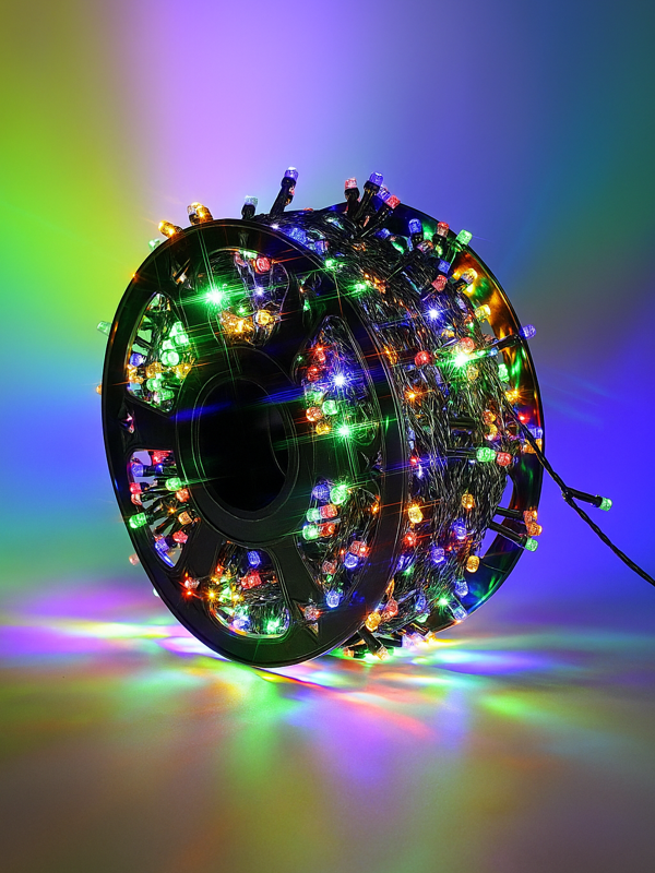 Instalatie LED Multicolora Pentru Interior Si Exterior – 30m, 150 LED-uri