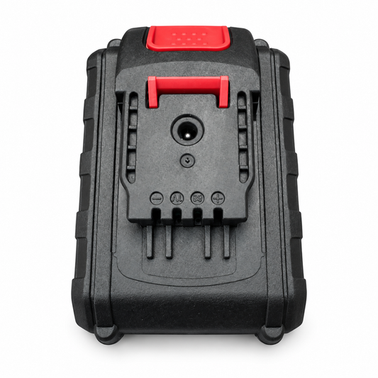 Acumulator 48V 5000mAh cu 4 pini, mufă rotundă de încărcare și buton roșu, vedere de sus pe fundal alb.